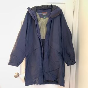 Like New LL Bean Men’s Gore-Tex Rain Coat